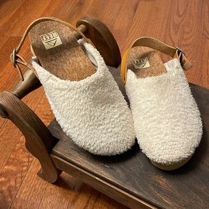 Reef Cream Fuzzy Women's Shoes